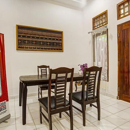 Super Oyo 91055 Homestay Syariah باندار لامبونغ المظهر الخارجي الصورة